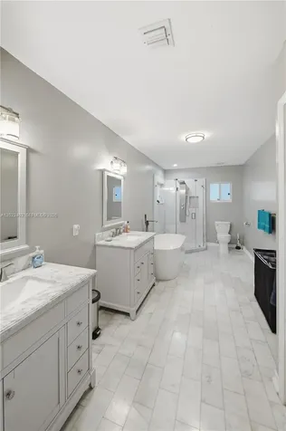 1081 NW 198th Street Miami Gardens FL 33169
