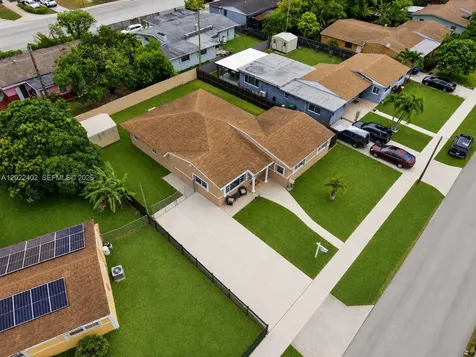 1081 NW 198th Street Miami Gardens FL 33169