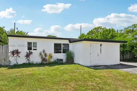 2897 NE 12th Avenue Pompano Beach FL 33064