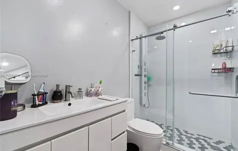 6125 W 20th Avenue Hialeah FL 33012