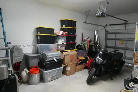 696 NW 6th Street Florida City FL 33034