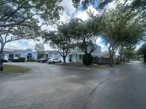 22316 SW 99th Avenue Cutler Bay FL 33190