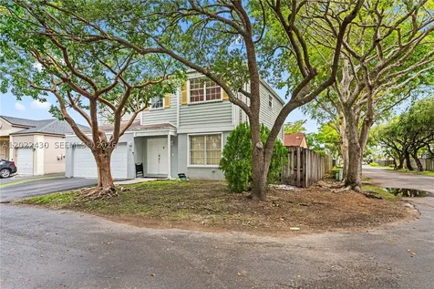 22316 SW 99th Avenue Cutler Bay FL 33190