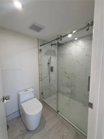 801 N Venetian Drive Miami FL 33139