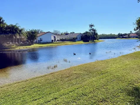 2644 Miller Court Weston FL 33332