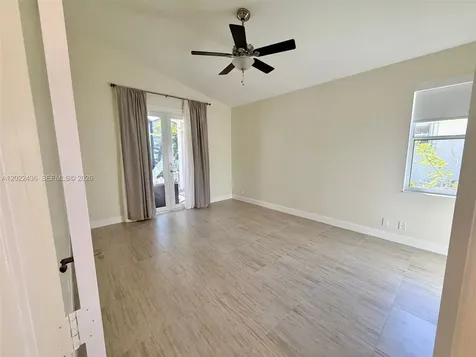 2644 Miller Court Weston FL 33332