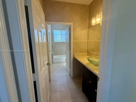 2644 Miller Court Weston FL 33332