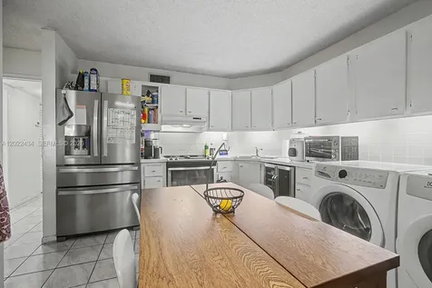 13045 SW 68th Street Miami FL 33183