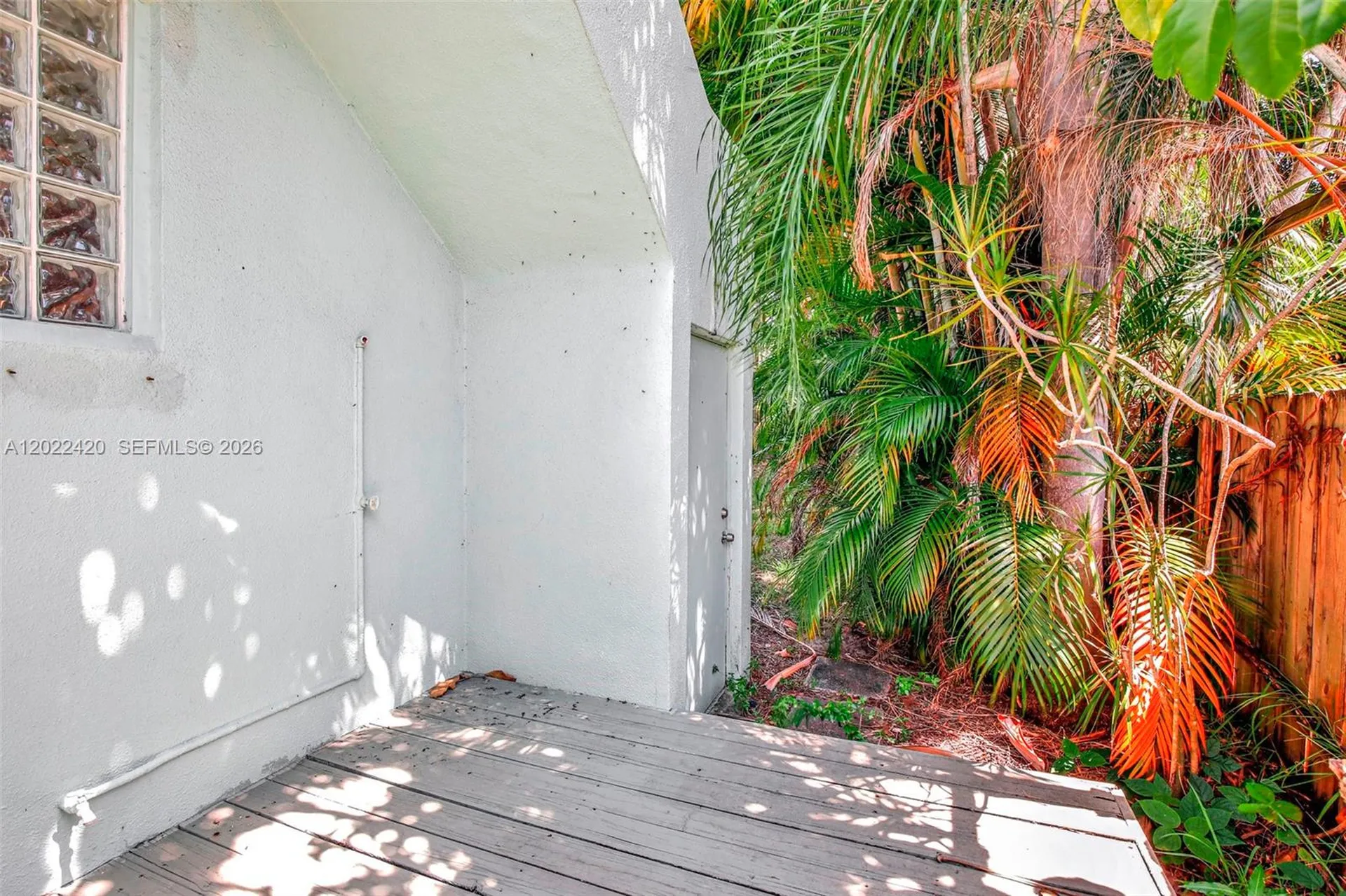 1523 Dewey Street Hollywood FL 33020
