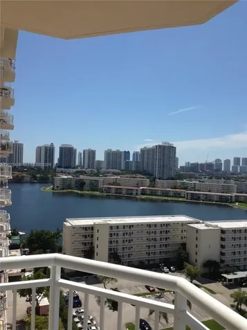 18011 Biscayne Boulevard Aventura FL 33160