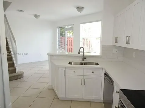 5460 NW 107th Avenue Doral FL 33178