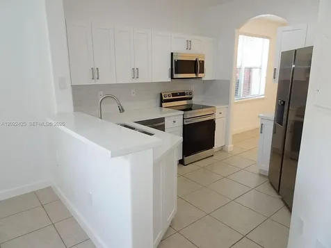 5460 NW 107th Avenue Doral FL 33178