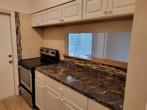 835 Lenox Avenue Miami Beach FL 33139