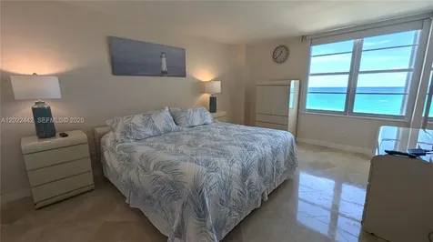 5161 Collins Avenue Miami Beach FL 33140