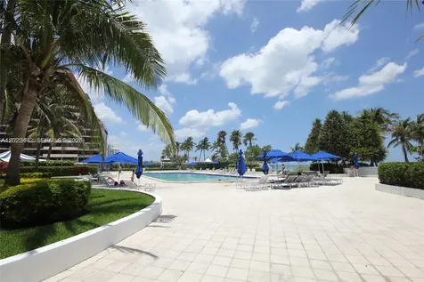 5161 Collins Avenue Miami Beach FL 33140