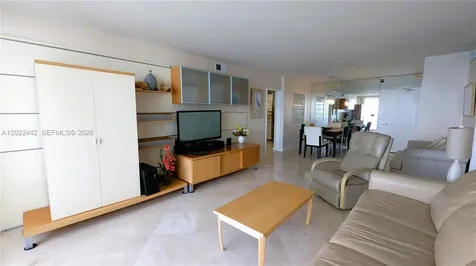 5161 Collins Avenue Miami Beach FL 33140