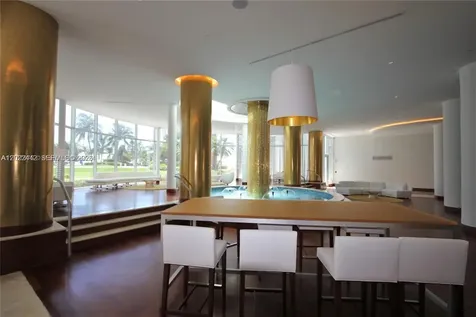 5161 Collins Avenue Miami Beach FL 33140