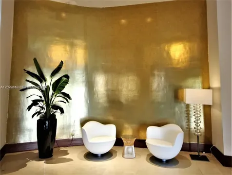 5161 Collins Avenue Miami Beach FL 33140