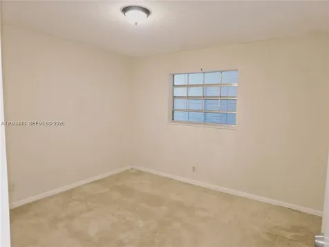 4140 NW 44th Avenue Lauderdale Lakes FL 33319