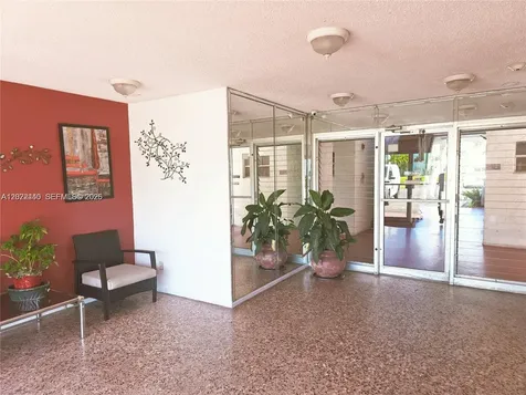 4140 NW 44th Avenue Lauderdale Lakes FL 33319