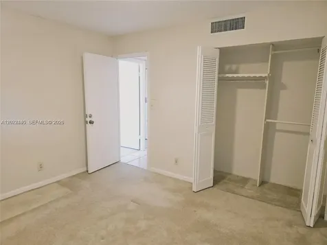 4140 NW 44th Avenue Lauderdale Lakes FL 33319