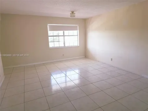 4140 NW 44th Avenue Lauderdale Lakes FL 33319