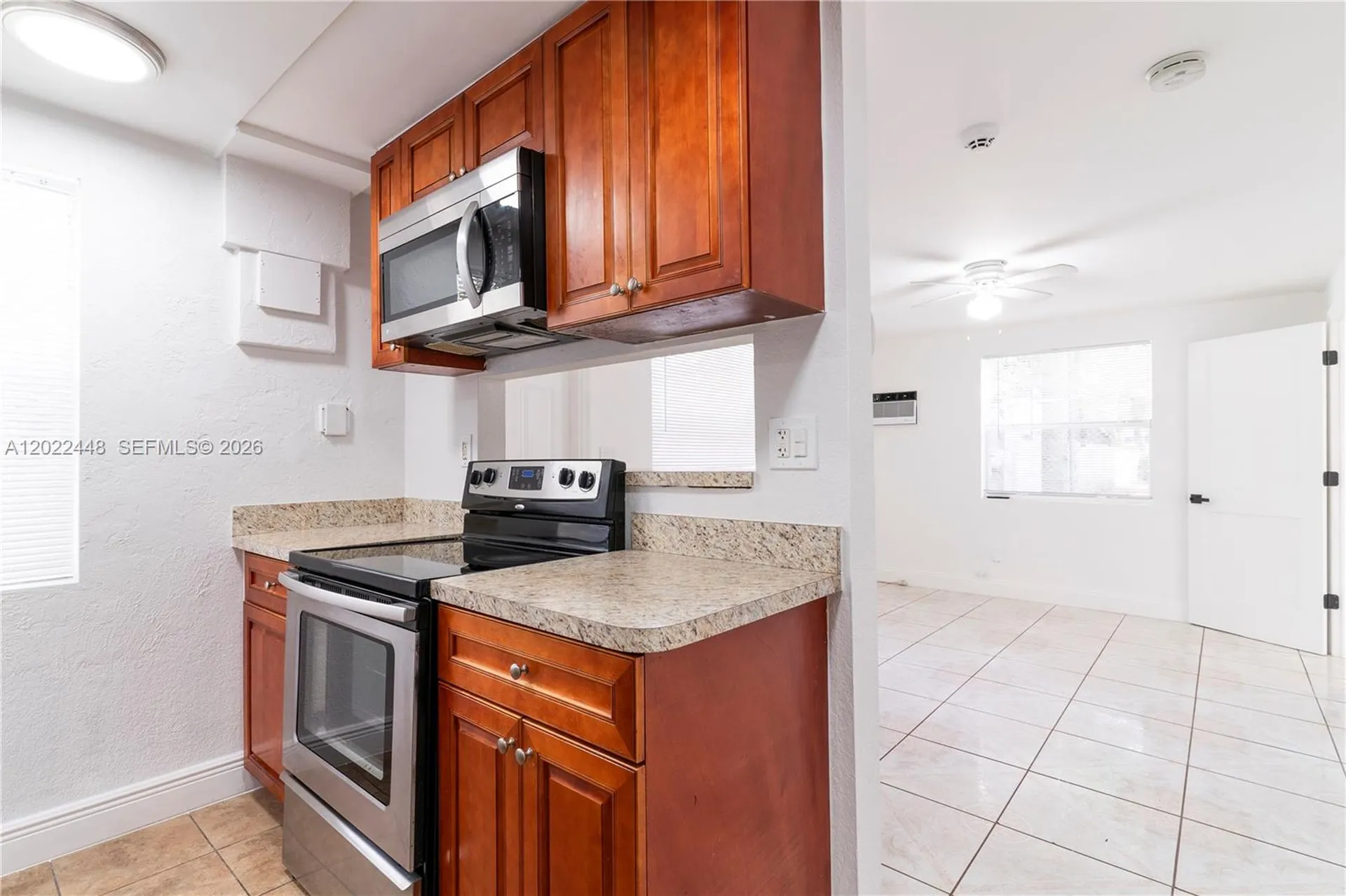 5820 Grant Street Hollywood FL 33021