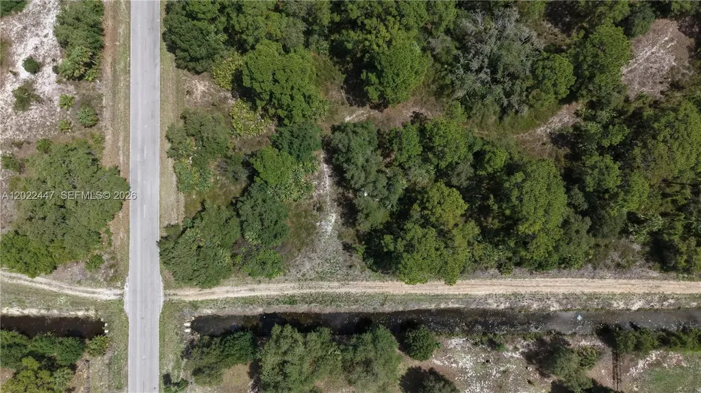 375 S Mayoral Street Clewiston FL 33440