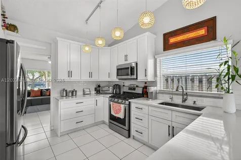 15891 SW 84th Street Miami FL 33193