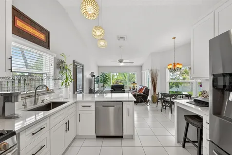 15891 SW 84th Street Miami FL 33193