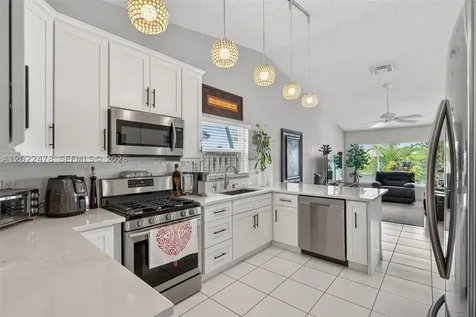 15891 SW 84th Street Miami FL 33193