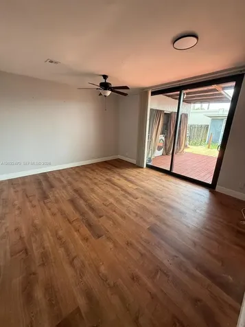 9116 NW 35th Place Sunrise FL 33351
