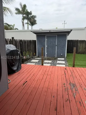 9116 NW 35th Place Sunrise FL 33351