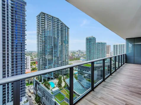 801 S Miami Avenue Miami FL 33131