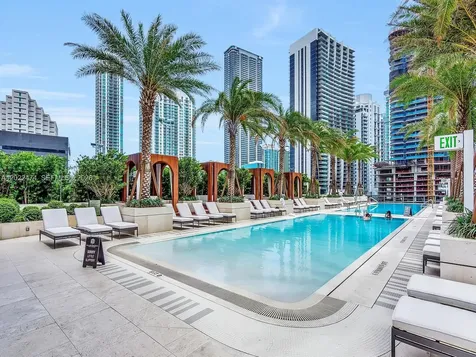 801 S Miami Avenue Miami FL 33131