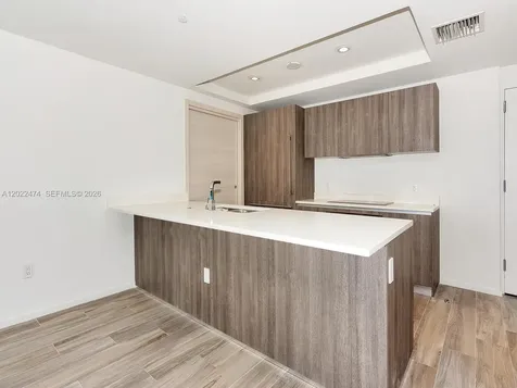801 S Miami Avenue Miami FL 33131