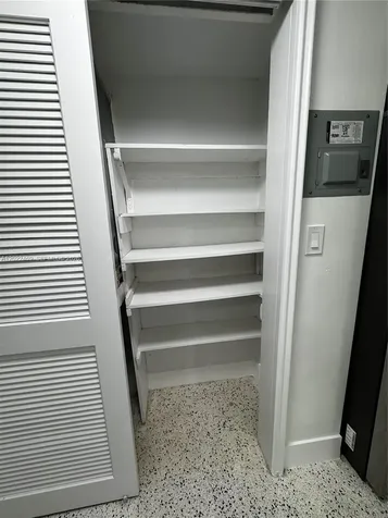2725 SW 25th Street Miami FL 33133