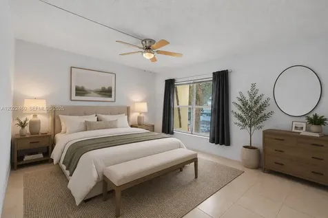 3764 SW 60th Terrace Davie FL 33314