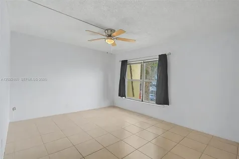 3764 SW 60th Terrace Davie FL 33314