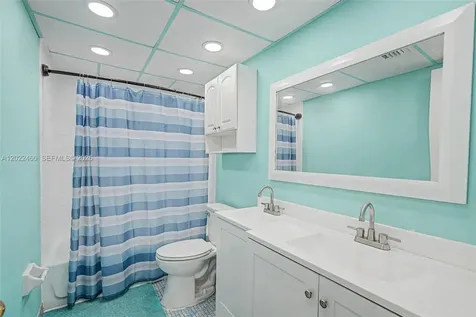 3764 SW 60th Terrace Davie FL 33314