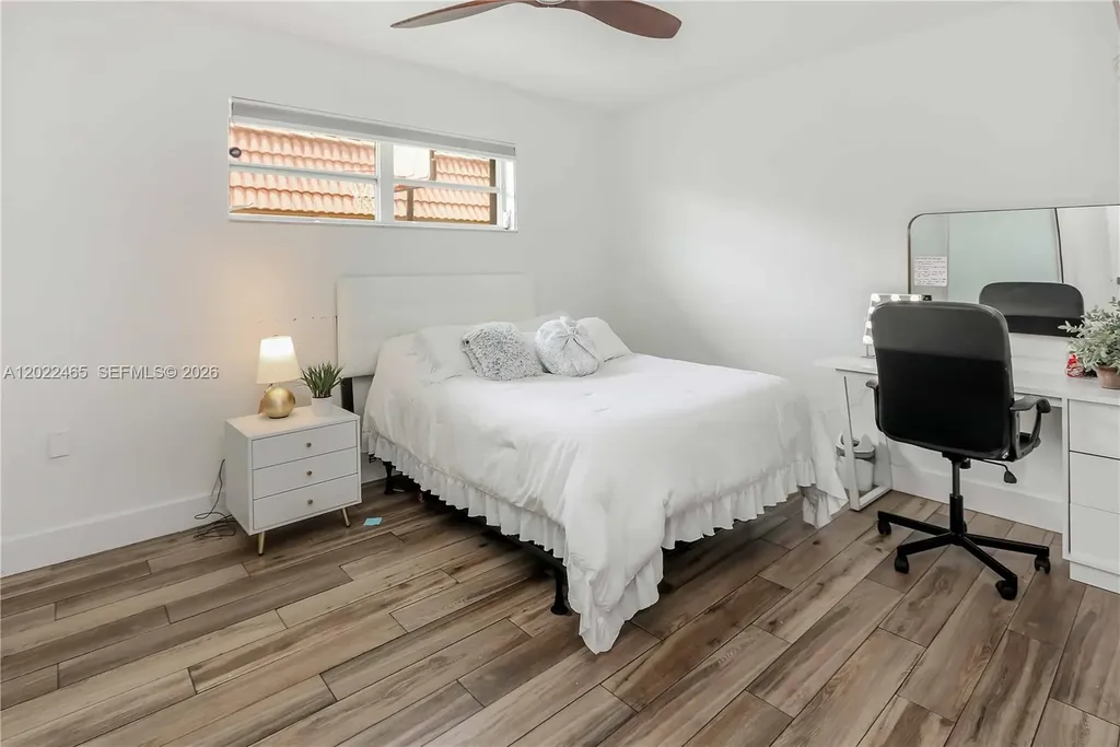 3641 N 55th Avenue Hollywood FL 33021