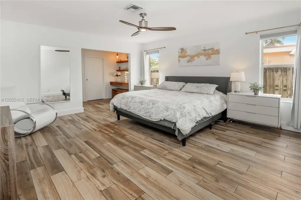 3641 N 55th Avenue Hollywood FL 33021