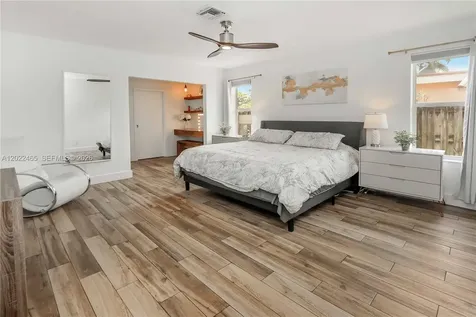 3641 N 55th Avenue Hollywood FL 33021