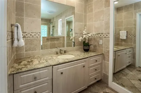 3641 N 55th Avenue Hollywood FL 33021