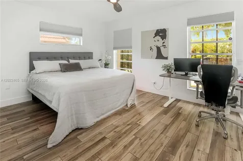 3641 N 55th Avenue Hollywood FL 33021