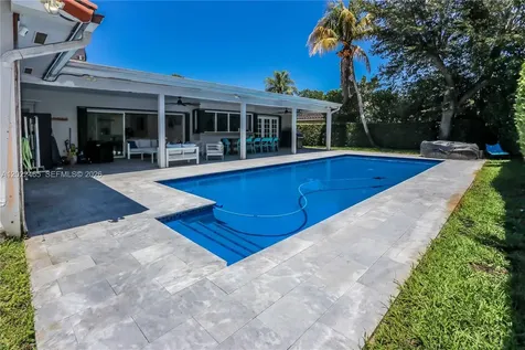 3641 N 55th Avenue Hollywood FL 33021