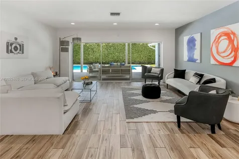3641 N 55th Avenue Hollywood FL 33021