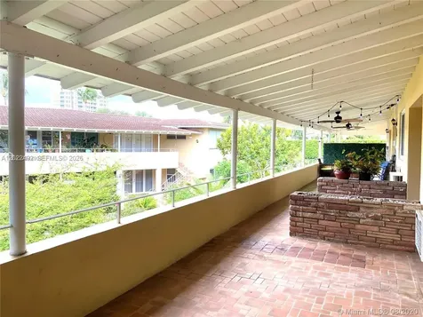 30 Park Drive Bal Harbour FL 33154