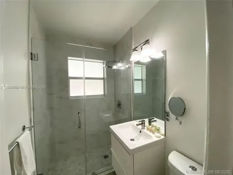 30 Park Drive Bal Harbour FL 33154