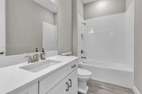 5618 Caserta Court Bradenton FL 34221